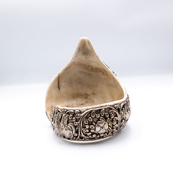 Exquisite Shell Bangle Made of Pure Silver Handmade in Nepal Peacock Carving for Decorative Purpose