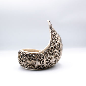 Exquisite Shell Bangle Made of Pure Silver Handmade in Nepal Peacock Carving for Decorative Purpose