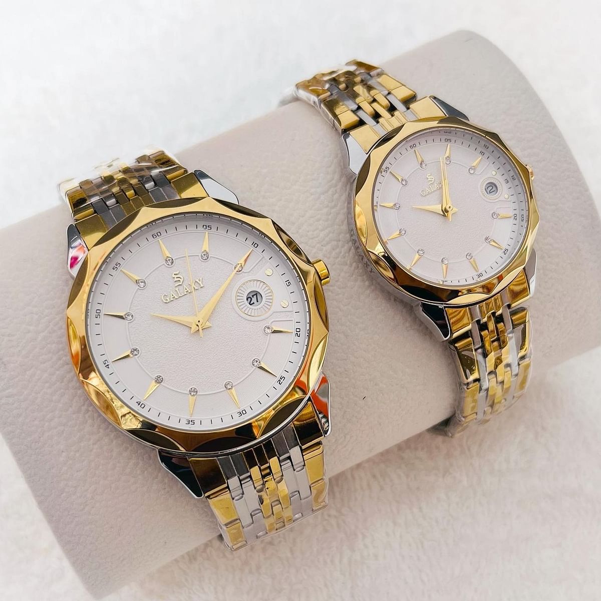 Galaxy 2363 Stailess Steel Water Resistant Analog Couple Watch gold