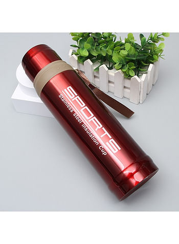 Sports Stainless Steel Thermos Vacuum Flask 750 ML Capacity with Insulation Cup Red.