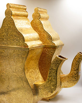 Exquisite Gold Plated Extravaganza Teapot with Intricate Detailing Home Decor