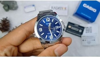 Casio MTP-V004D-2BUDF analog quartz silver stainless steel men's watch, Blue