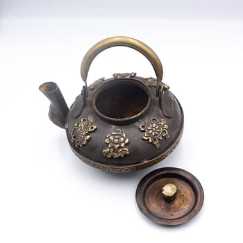 Exquisite Brass Teapot with Antique Finish Handcrafted decorative design