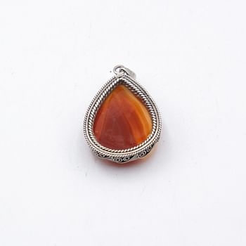 925 Sterling Silver Vintage Real Carnelian Quartz Crystal Pendant Handcrafted from Nepal 13.2 Grams