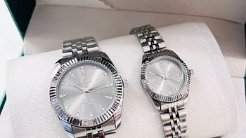 Galaxy Beautiful couple watches Fashion stainless steel chain watches Set of two silver -white