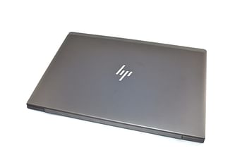 HP ZBook 15u G5 محطة عمل محمولة - I7-8th Gen - رام 32 جيجابايت DDR4 ، قرص صلب 512 جيجابايت SSD - شاشة 15.6 بوصة - UHD 620 الرسومات - لون رمادي - لوحة المفاتيح المهندس - ويندوز 11