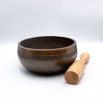 Authentic Himalayan Dharmachakra Singing Bowl Single Set Handcrafted in Nepal (533 grams) Includes Traditional Wooden Striker – Ideal for Healing, Mindfulness, Meditation, and Yoga