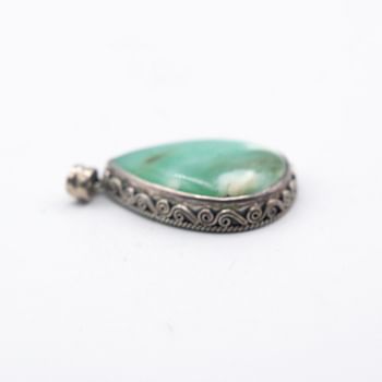 925 Sterling Silver Vintage Real Chrysoprase Quartz Crystal Pendant Handcrafted from Nepal 17.1 Grams