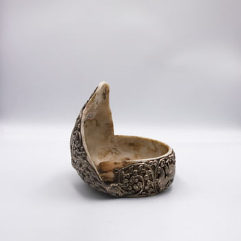 Exquisite Shell Bangle Made of Pure Silver Handmade in Nepal Horse Carving for Decorative Purpose