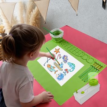 Silicone Painting Mat with Foldable Cup and Paintbrushes Green