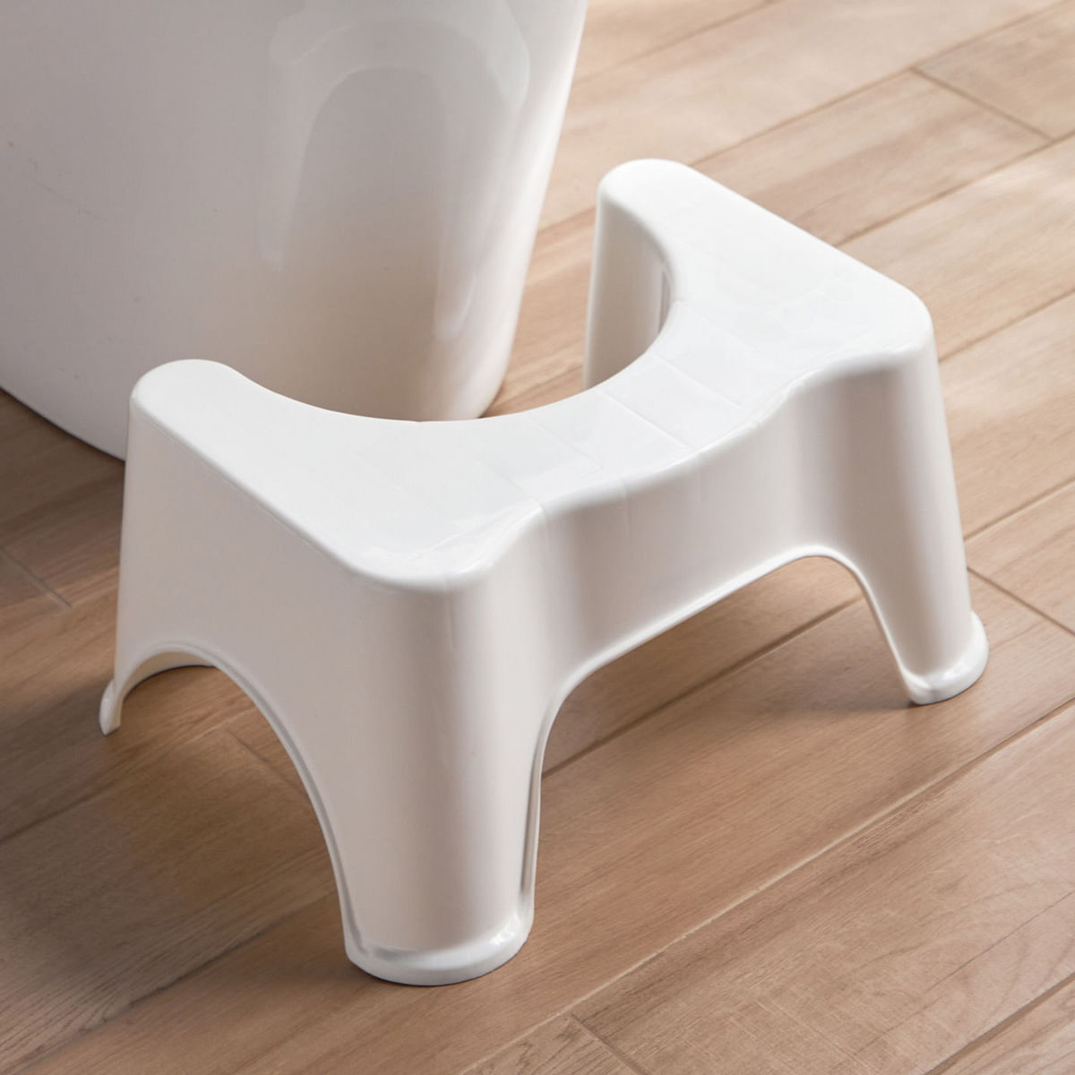 Potty Help Prevent Constipation Bathroom Toilet Aid Squatty Step Foot Stool for Elderly Children Pregnant Women, White, 40 * 26.5 * 17cm