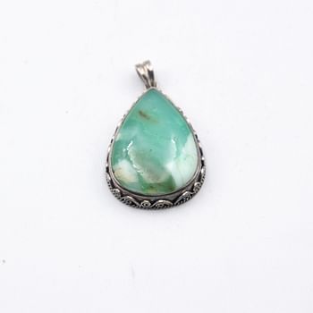 925 Sterling Silver Vintage Real Chrysoprase Quartz Crystal Pendant Handcrafted from Nepal 17.1 Grams