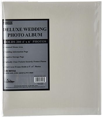 Pioneer Photo Albums 200 Pocket Ivory Moire Cover Album with Gold Tone Oval Frame and Wedding Album Text for 4 x 6-Inch Prints
