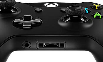 Microsoft Xbox One Wireless Controller And Play & Charge Kit Black