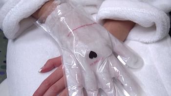 MULTIPLE NOURISHING  PARAFFIN HAND GLOVES MASK - reusable