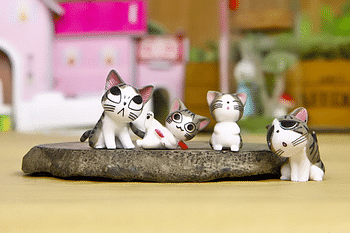 Cute Cats Inspired 9 PCs Action Figure Collectable Set | Kittens Play set | Birthday Gift & Cake Toppers