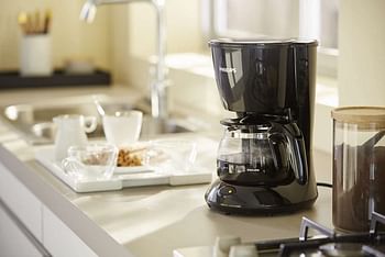 PHILIPS Drip Coffee Maker HD7432/20, 0.6 L, Ideal for 2-7 cups, Black, Medium