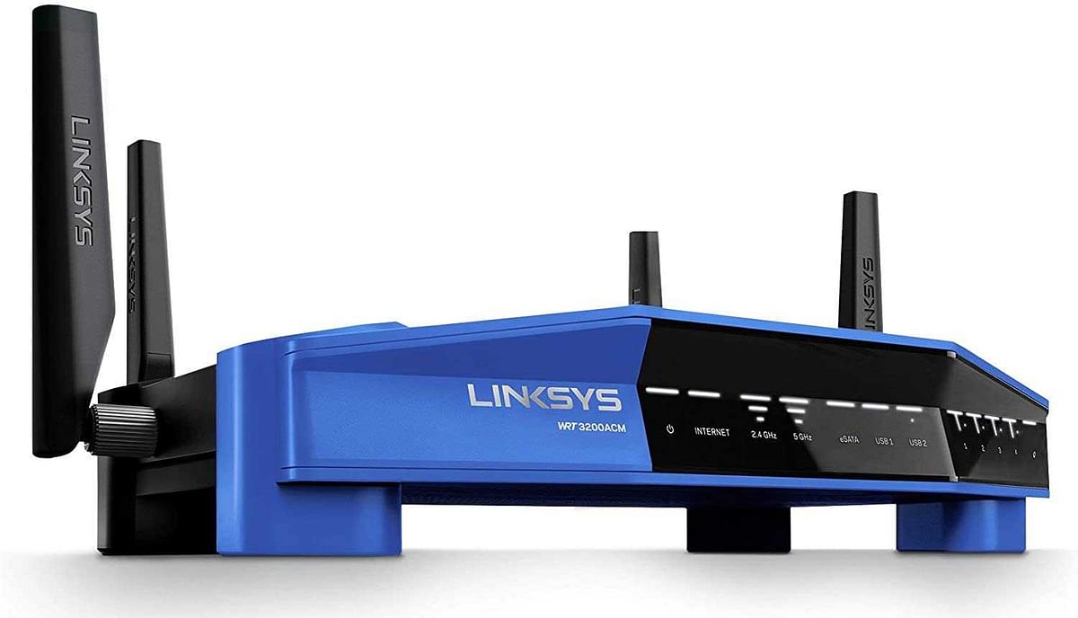 Linksys WRT3200ACM Dual-Band Gigabit Smart WiFi Router (AC3200, MU-MIMO, Tri-Stream 160 Technology, Open Source Ready)