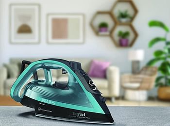 Tefal Ultraglish Steam Iron, Durilium Airglide, Anti calc, Anti Drip, 2800 Watts, Blue / Black, FV6832M0