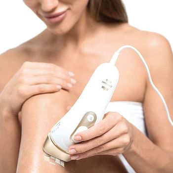 Braun IPL Silk Expert Pro 5 PL5014 Generation IPL, Permanent Visible Hair Removal for Women and Men with Premium Pouch and Venus Razor, White and Gold