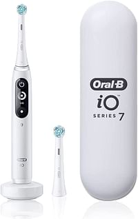 فرشاة الأسنان الكهربائية القابلة لإعادة الشحن iO7 من أورال-بي  بمقبض أبيض مع تقنية مغناطيسية ثورية، شاشة سوداء وبيضاء، 5 أوضاع، حقيبة سفر ممتازة