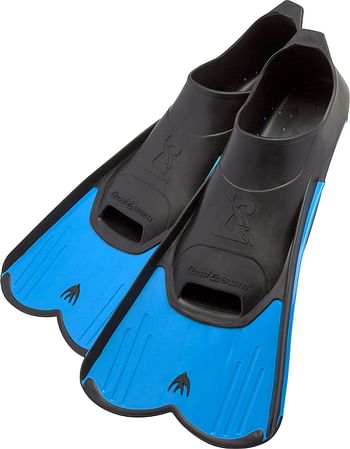Cressi Short Full Foot Pocket Fins for Swimming or Training in the Pool and in the Sea | Light: made in Italy