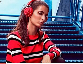 Energy Sistem Headphones Urban 3 Mic Red (Deep Bass, Comfortable ear pads ,Metal finishes, Control talk)