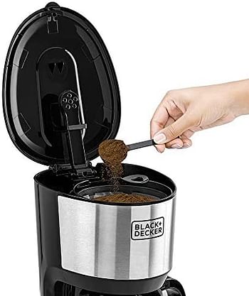 Black +Decker 750W 10 فناجين قهوة/آلة قهوة مع حاجز زجاجي للقهوة بالتقطير، فضي/أسود - DCM750S-B5،