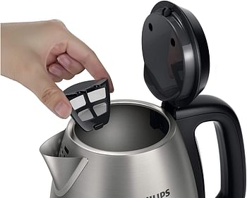 PHILIPS 2200W Brushed Metal Kettle Silver - HD9305/26