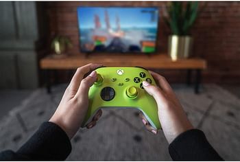 وحدة تحكم Xbox السلسلة اكس | اس بلون ابيض (