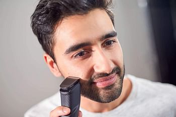 PHILIPS Beard Trimmer Series 1000, BT1214/15, Black, One sized.