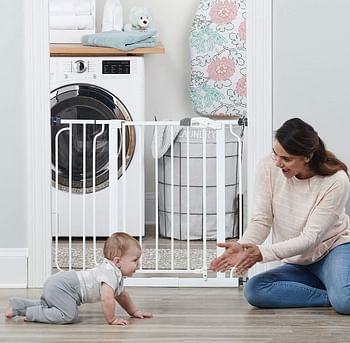 Regalo Easy Step 38.5-Inch Extra Wide Walk Thru Baby Gate, Includes 6-Inch Extension Kit, 4 Pack Pressure Mount Kit, 4 Pack Wall Cups and Mounting Kit (1 Gate Set), White, 97.8 x 5.1 x 76.2 Cm.