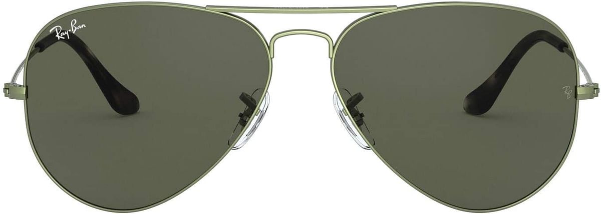 Ray-Ban 0RB3025 Unisex-Adult Classic Aviator Sunglasses Sand Transparent Green/Green 55 mm