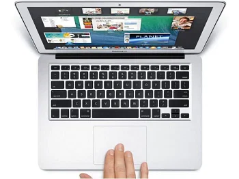 APPLE MacBook Air 2014 A1465 6,1, 11.6 Inches, Core i5-4th Gen 1.4GHz, 8GB RAM 128GB SSD ENG KB - Silver