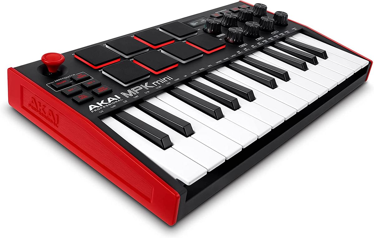 Akai Professional Mpk Mini Mk3 25 Key Usb Midi Keyboard Controller With 8 Backlit Drum Pads, 8 Knobs And Music Production Software Included, Mpkmini3