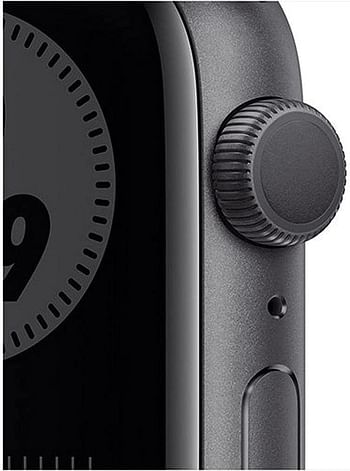 Apple Watch Series 6 + Nike (40mm, GPS) Silver Aluminium Case with Nike Sport Band Pure Platinum/Black