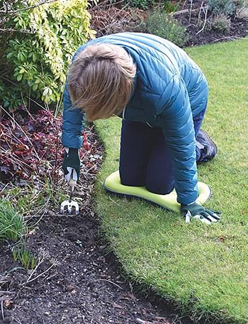 Spear & Jackson Kew Gardens Collection 5 Layer Garden Kneeler, Dark Green