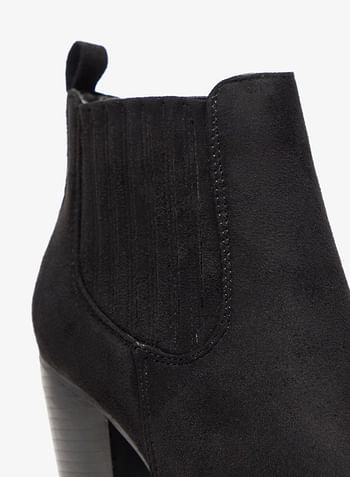 Solid Slip-On Ankle Boots with Block Heels and Pull Tab Detail /41 EU