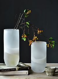 Modern Handmade Glass Flower Vase Unique Luxury Quality Material For The Perfect Stylish Home SVB71037 White 28.5cm