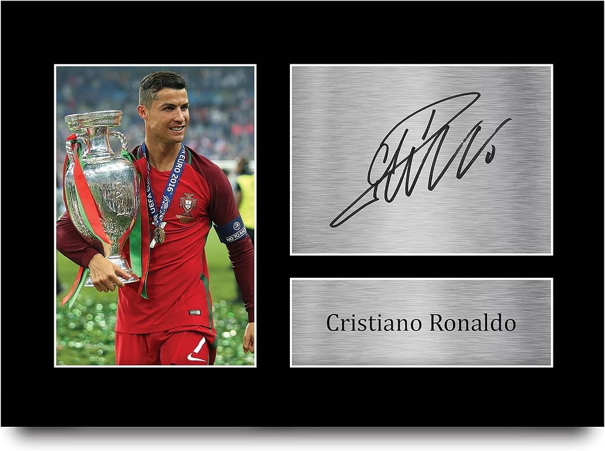 HWC Trading Portugal Gifts Cristiano Ronaldo Gift Signed A4 Printed Autograph Photo Display