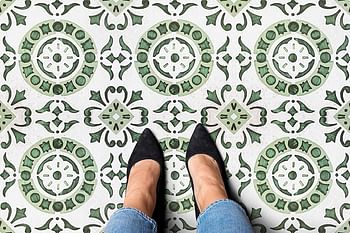 Achim Home Furnishings RTFTV60220 Retro 12x12 Self Adhesive Vinyl Floor Tile Medallion-20 Tiles/20 sq. ft, Green Medallion