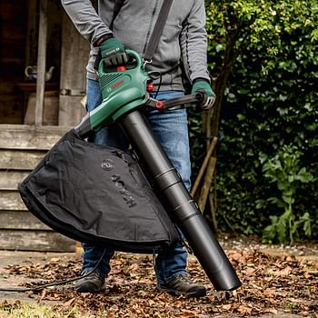 Bosch Electric Leaf Blower and Vacuum UniversalGardenTidy 3000 -3000 W, collection bag 50 l, variable speed, for blowing, vacuuming and shredding leaves, in carton packaging