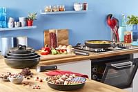 Tefal Cooking Set, Ingenio Easy On 10-piece Stackable cookware set with a removable handle, Non-Stick Coating, Heat Indicator, Diffusion Base, Healthy Cooking, Safe Cookware Made in France L1599902