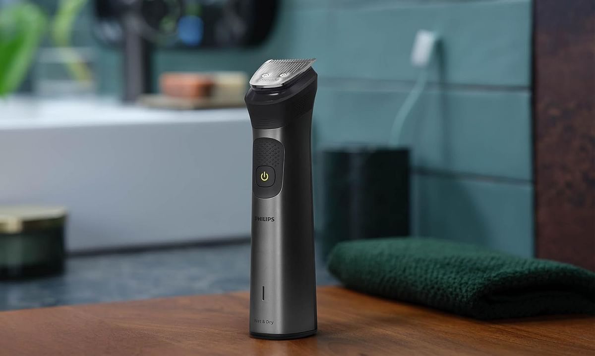 Philips 7000 Series 3 in 1 Multigroom complete styling in one tool ...