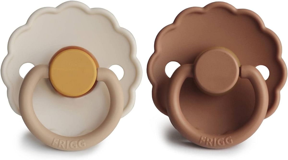 FRIGG Daisy Latex Baby Pacifier 0-6M 2-Pack Cappucino/Cream - Size 1