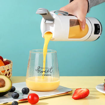 450ml Electric Fruit Juicer Blender Small Juicer Juicer Cup Mixer Machine Portable Smoothies Blender for Home random color