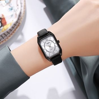 SKMEI Quartz Wristwatches With 30m Waterproof Fashion Watch For Women 2238 Black