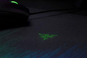 Razer Sphex V2 Mini Ultra Thin Polycarbonate Gaming Mouse Mat (Adhesive Base Gaming Mouse Pad for All Mouse Sensors in Chroma Design)