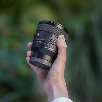 سوني SEL50F14GM FE 50 ملم F1.4 GM عدسة جي ماستر باطار كامل وفتحة كبيرة