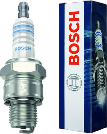 Bosch Automotive 8160 Double Platinum Spark Plug - Up to 3X Longer Life for Select Audi A3 A4 A5 A6 S3 TT Allroad Quattro and Volkswagen Beetle Golf R SportWagen GTI Jetta Passat (Pack of 1)